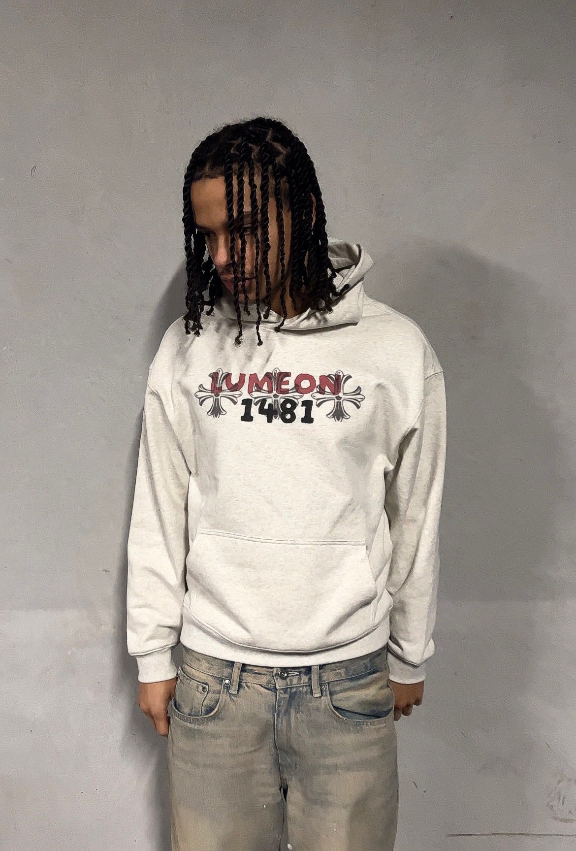 LUMEON 1481 Cross Hoodie